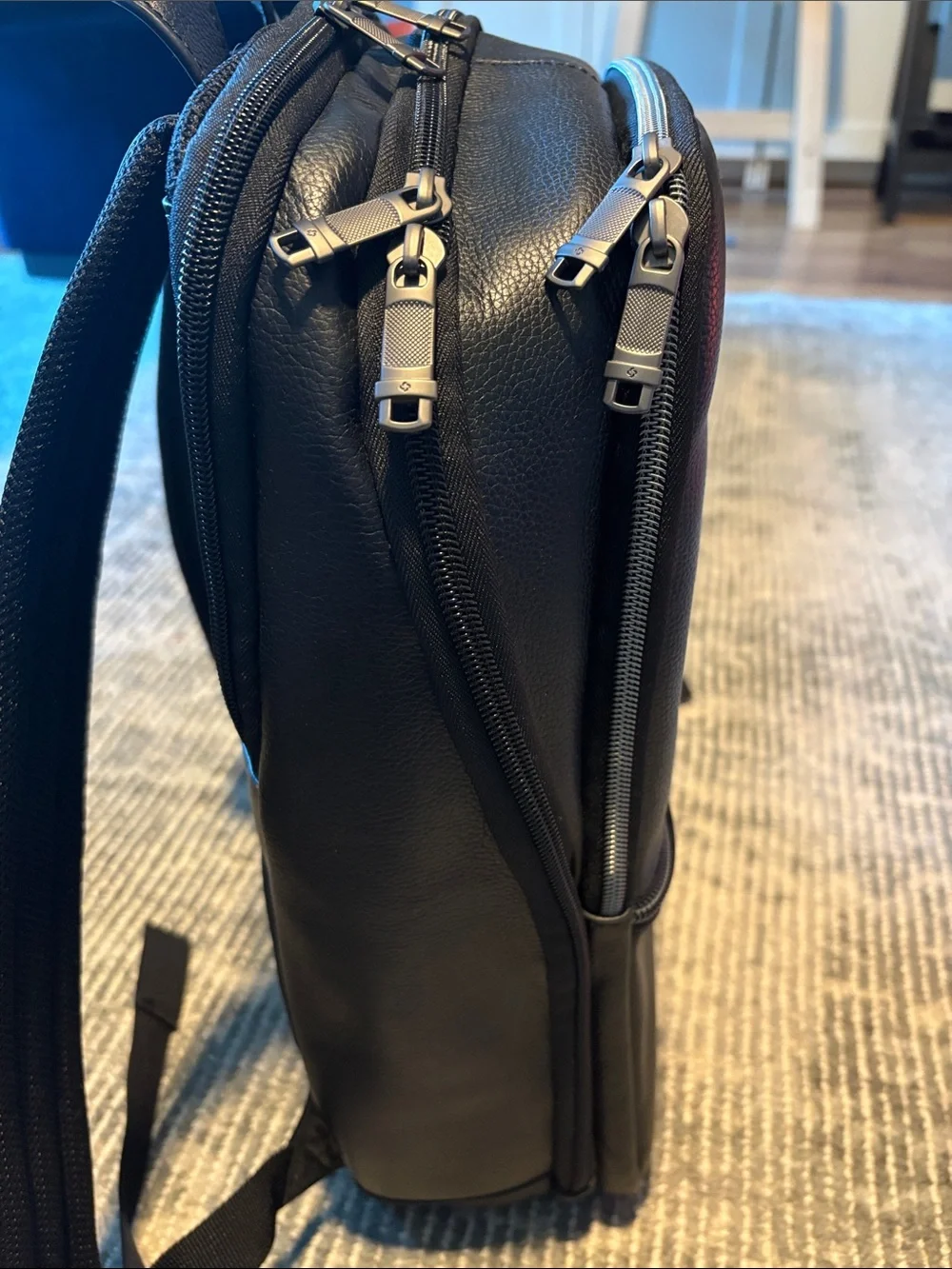 Samsonite classic black